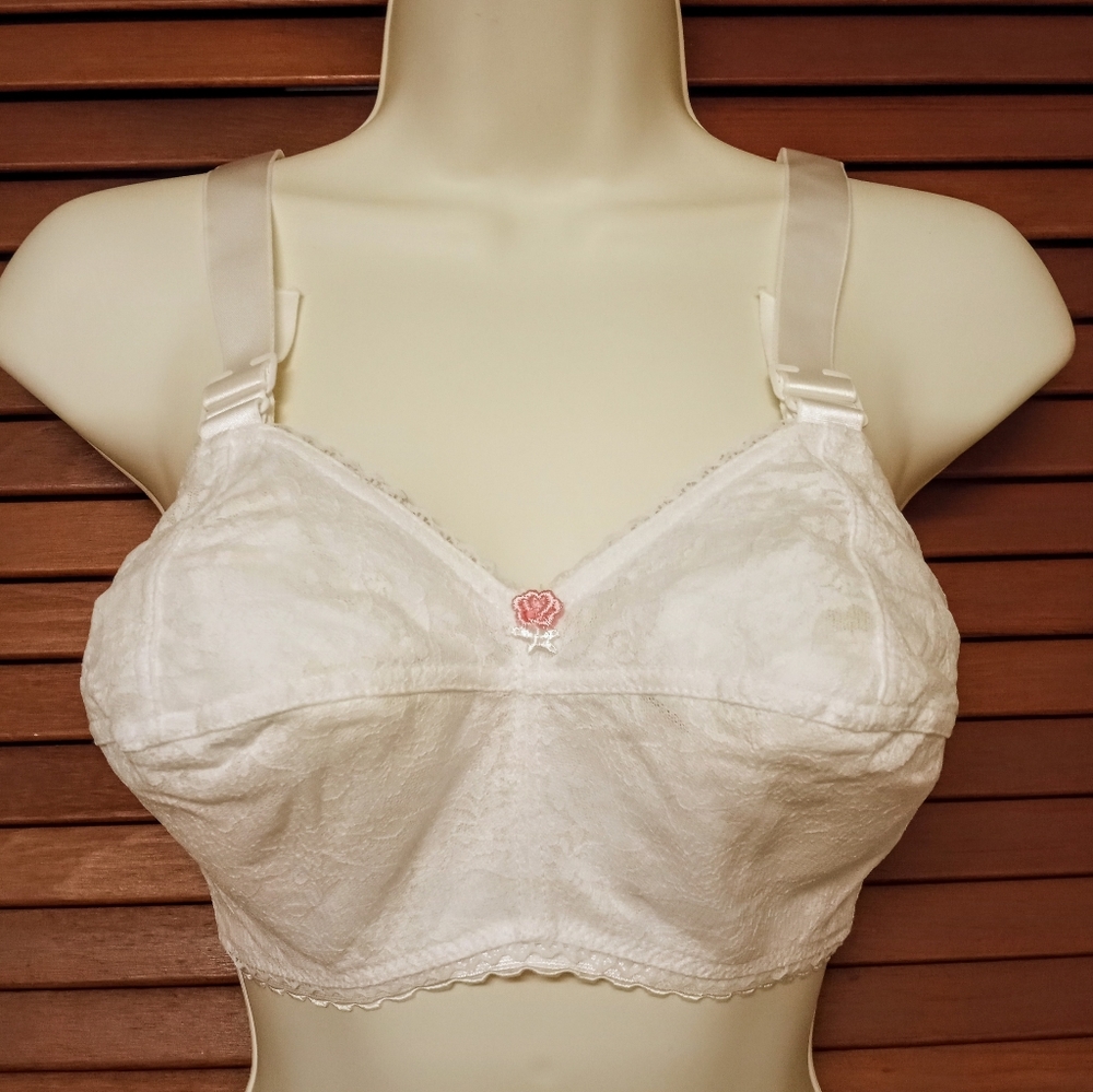 NWOT Ardyss Angel Bra Wireless 30H White